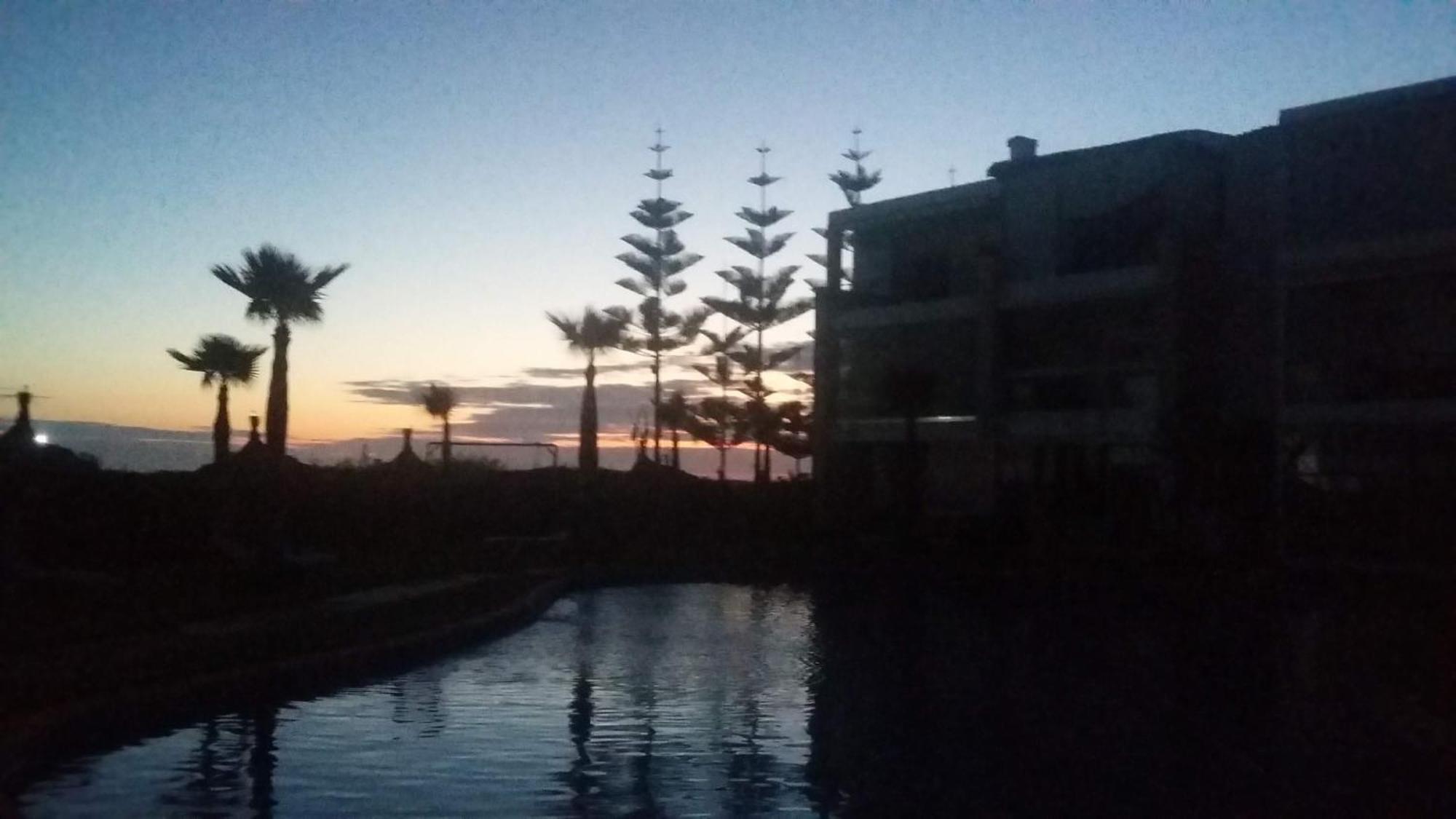 Appartement Au Bord De La Mer Casablanca Exterior photo